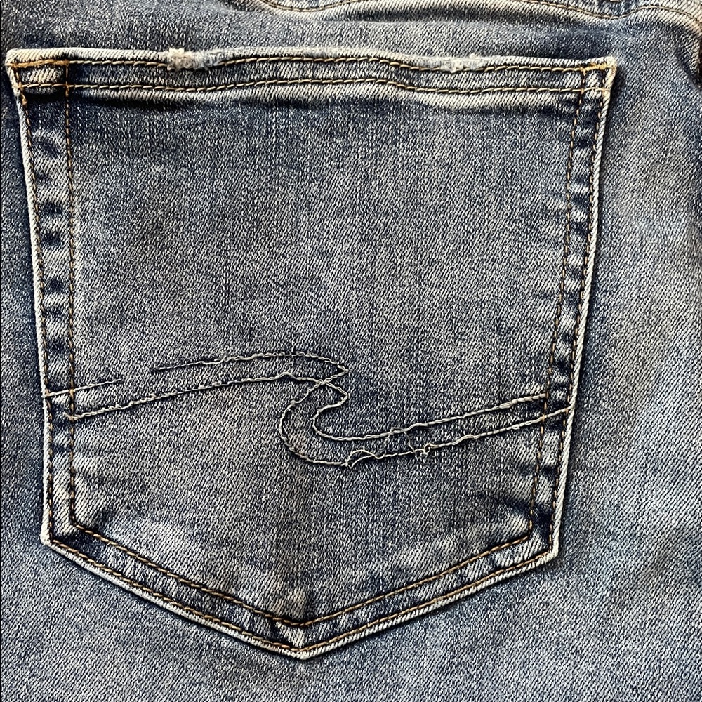 Silver Jeans Co. Women’s Calley Skinny Crop - image 6